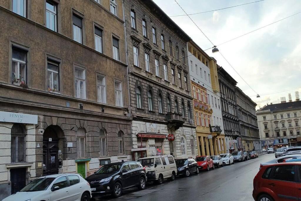 Sera's Place in My Lovely Budapest Exterior foto